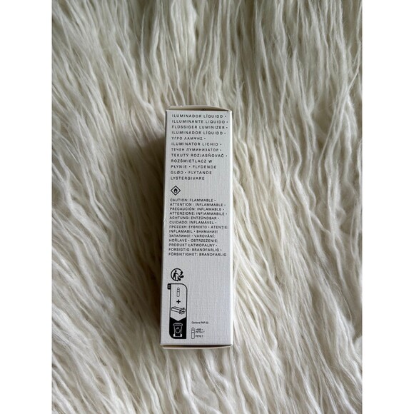 Rare Beauty Positive Light Liquid Luminizer Captivate - Picture 10 of 12